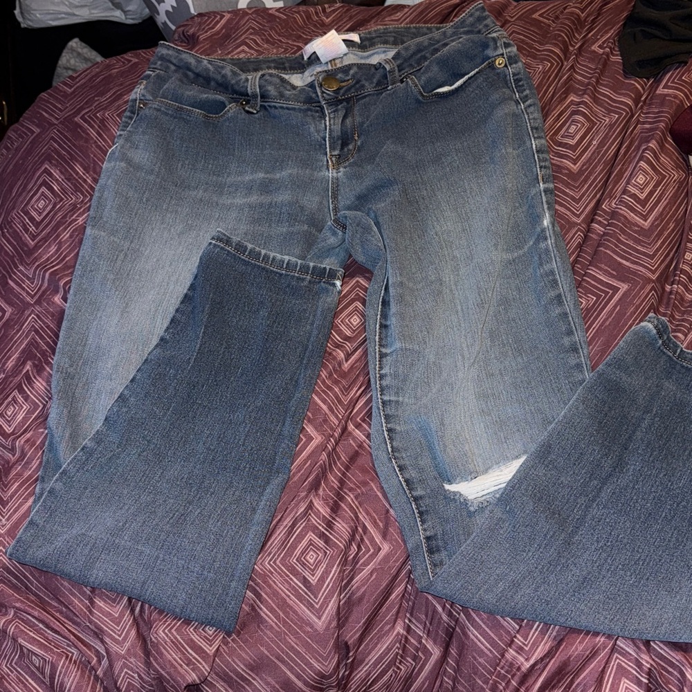 Jeans - Picture 2 of 4